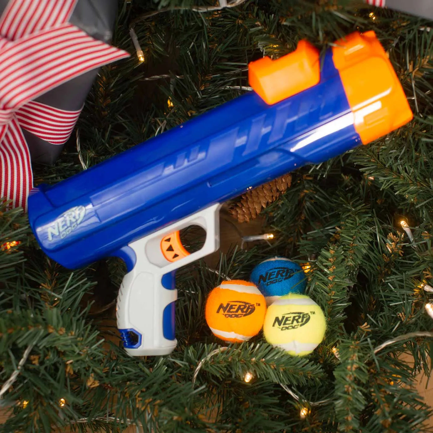 NERF Dog Tennis Ball Blaster with Target